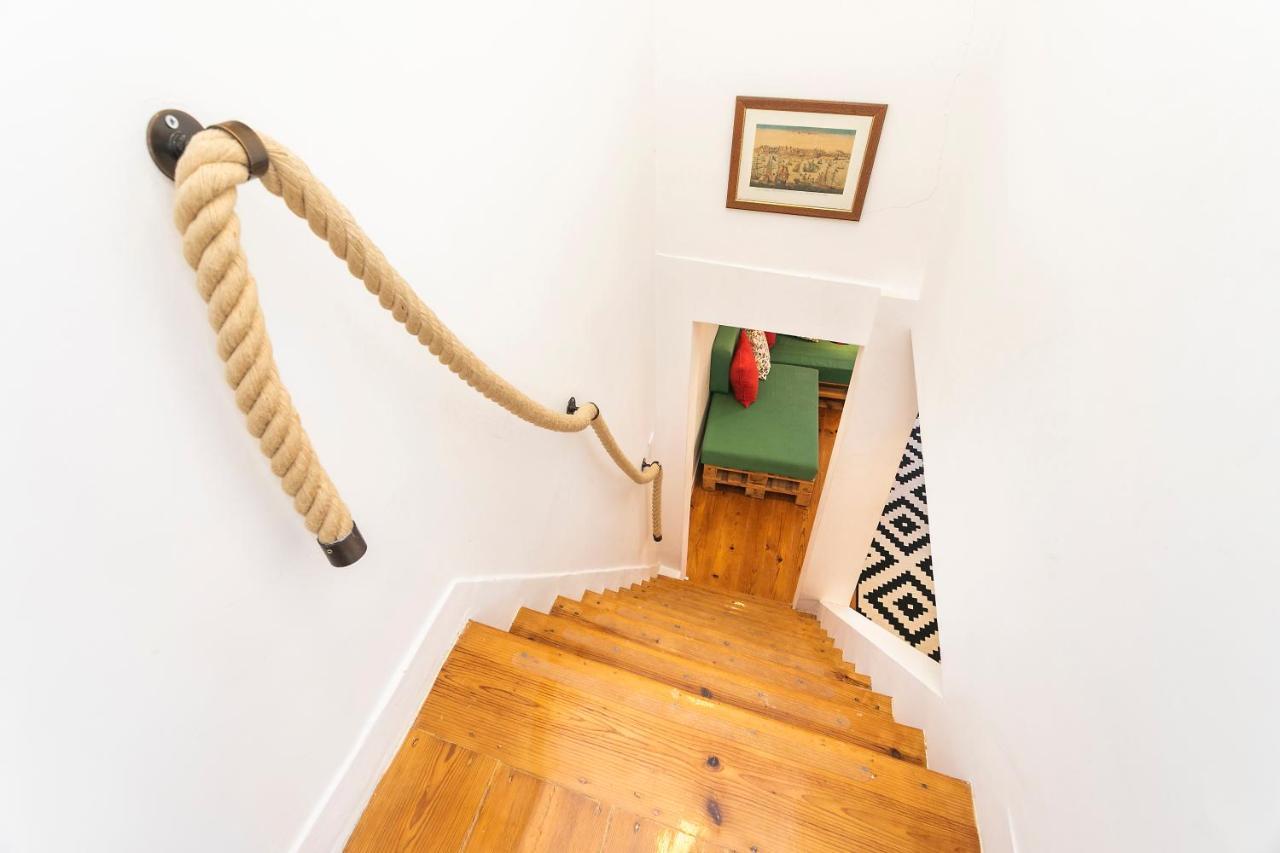 Cosy Alfama Hideout - With Rooftop Terrace Lisboa Екстериор снимка